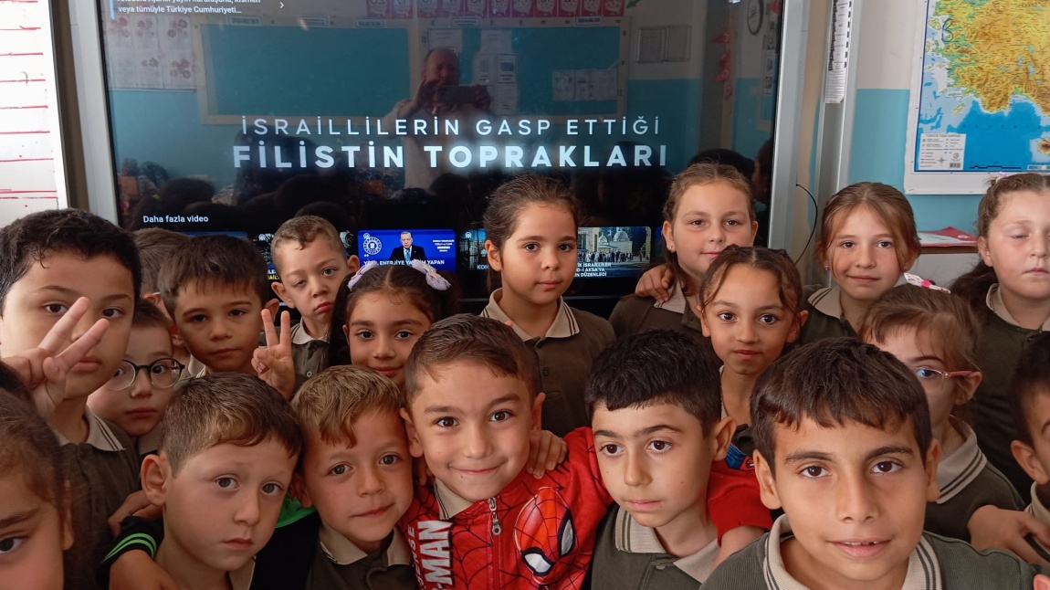 İLK DERSİMİZ FİLİSTİN